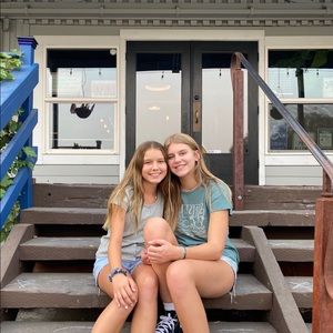 Meet your Posher, Taylor